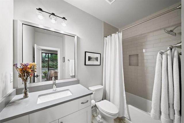 550 N Highland Avenue NE 9, Atlanta, GA 30307