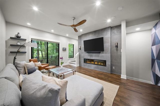 550 N Highland Avenue NE 9, Atlanta, GA 30307