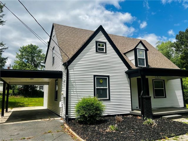 130 Greenway Drive, Mount Airy, NC 27030