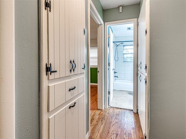 909 Holoway Drive, Midwest City, OK 73110