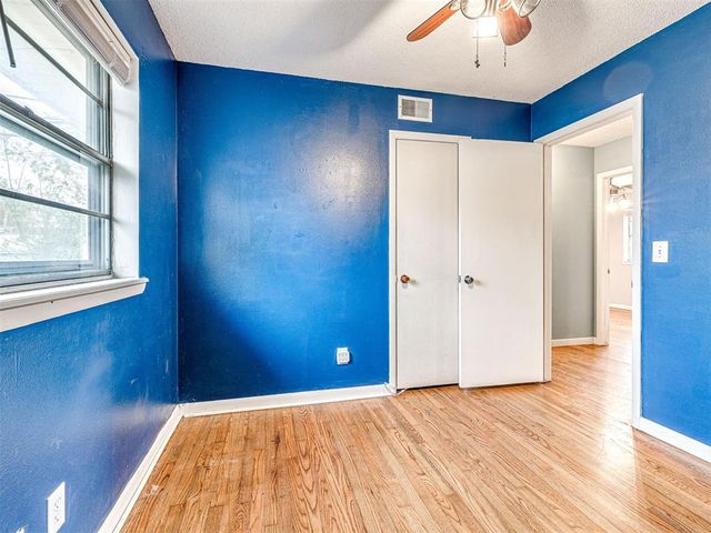 909 Holoway Drive, Midwest City, OK 73110