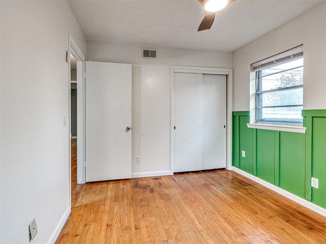 909 Holoway Drive, Midwest City, OK 73110