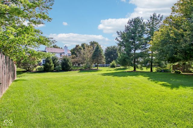 8573 Cyprus Hill Passing, Avon, IN 46123