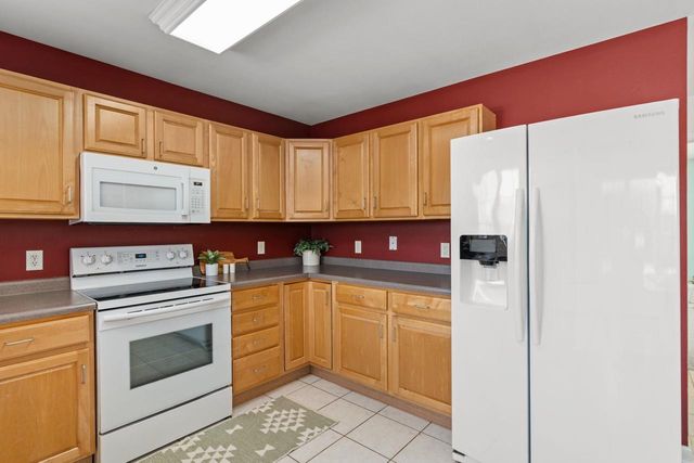 3155 Selkirk Drive, Sun Prairie, WI 53590