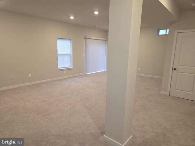 313 LEHIGH DR, Winchester, VA 22602