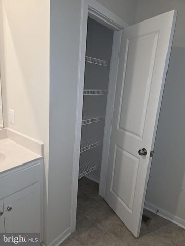 313 LEHIGH DR, Winchester, VA 22602