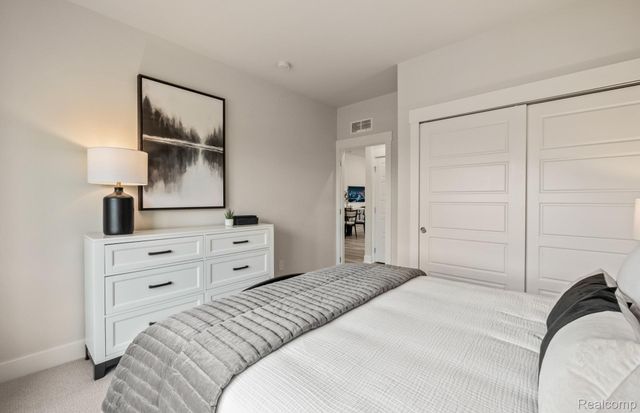 859 Kelpie Drive, Pittsfield Charter Township, MI 48108