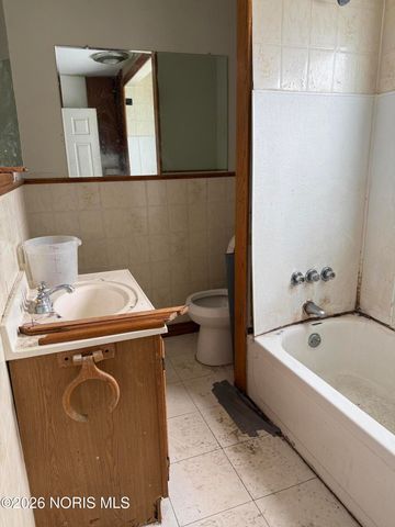 1219 Colburn Street, Toledo, OH 43609