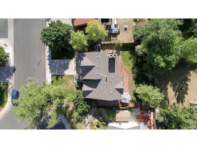 1037 Deer Creek Ln, Fort Collins, CO 80526