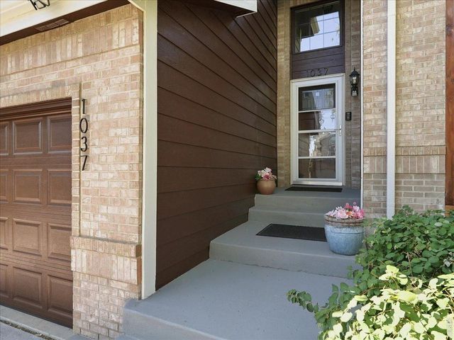 1037 Deer Creek Ln, Fort Collins, CO 80526