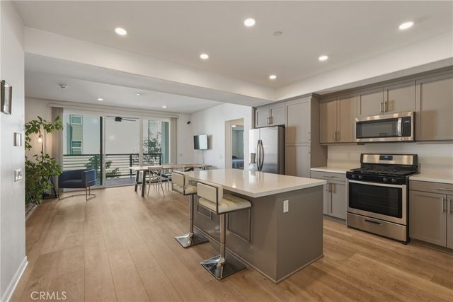 9386 Solaire Place, Rancho Cucamonga, CA 91730