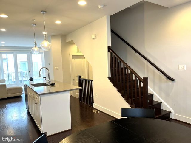 5140 RANDOLPH RD, Rockville, MD 20852