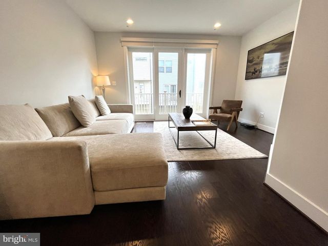 5140 RANDOLPH RD, Rockville, MD 20852