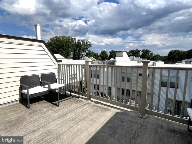 5140 RANDOLPH RD, Rockville, MD 20852