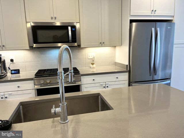 5140 RANDOLPH RD, Rockville, MD 20852