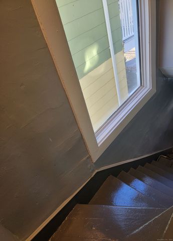 322 Bassett Street 2, New Haven, CT 06511