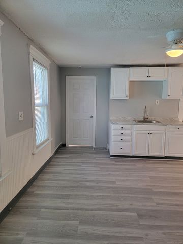 322 Bassett Street 2, New Haven, CT 06511