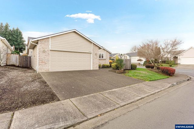 5892 Cobalt Lp SE, Salem, OR 97306