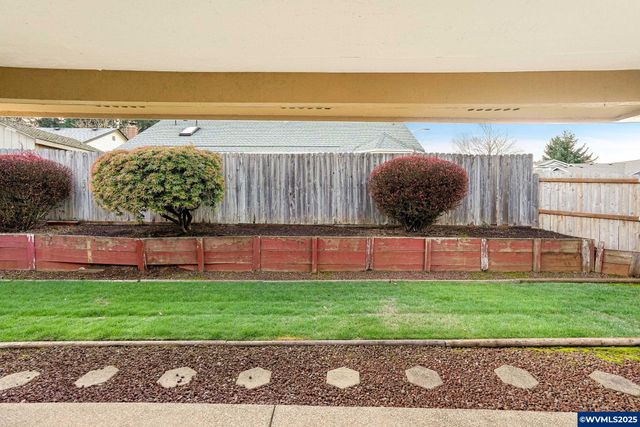 5892 Cobalt Lp SE, Salem, OR 97306