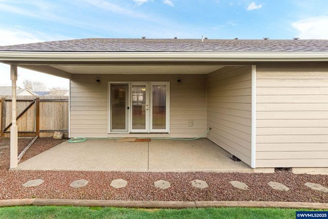 5892 Cobalt Lp SE, Salem, OR 97306