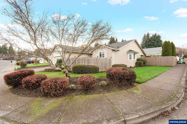 5892 Cobalt Lp SE, Salem, OR 97306