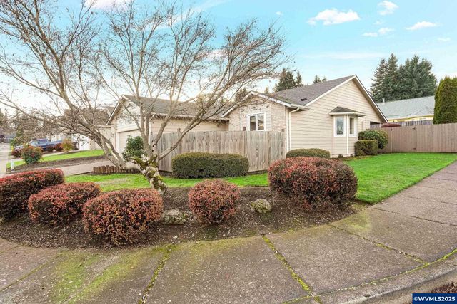 5892 Cobalt Lp SE, Salem, OR 97306