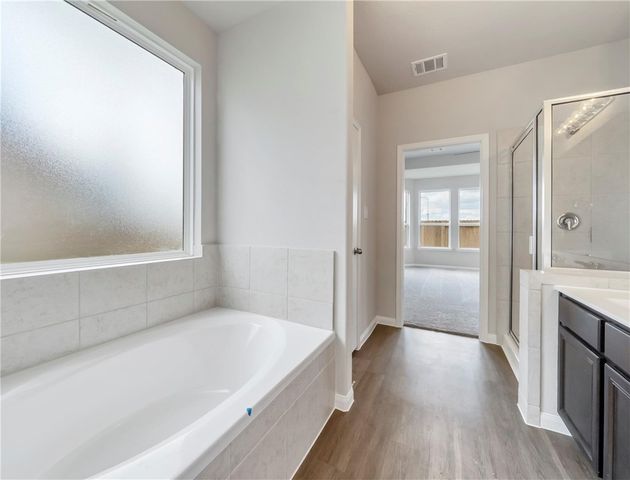 5763 Paseo Place, Bryan, TX 77807
