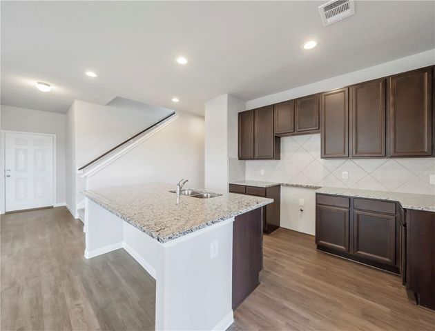 5763 Paseo Place, Bryan, TX 77807