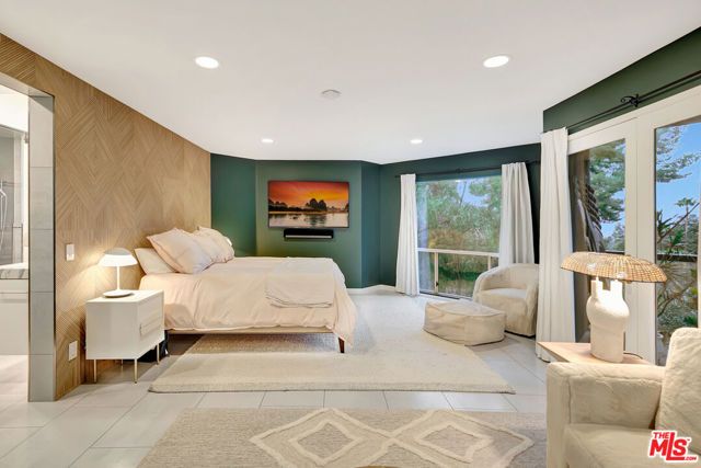 4102 Cachalote Street, Woodland Hills (los Angeles), CA 91364