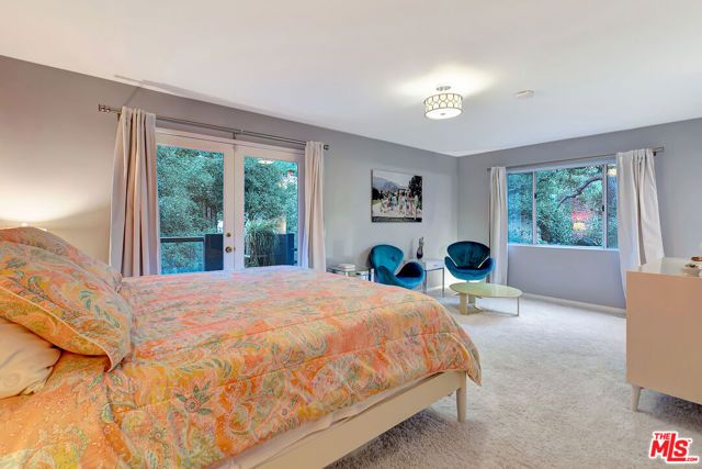 4102 Cachalote Street, Woodland Hills (los Angeles), CA 91364