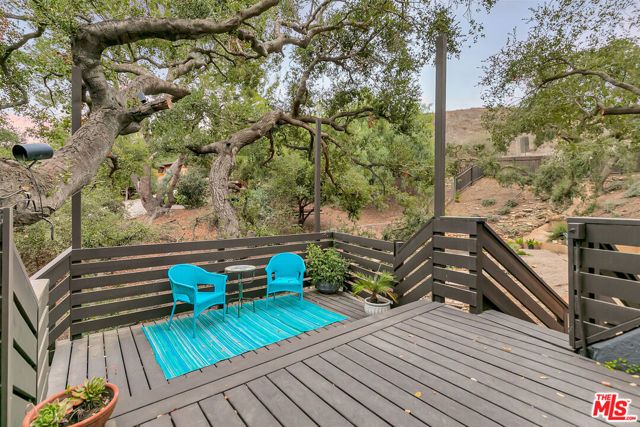 4102 Cachalote Street, Woodland Hills (los Angeles), CA 91364
