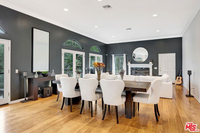 4102 Cachalote Street, Woodland Hills (los Angeles), CA 91364