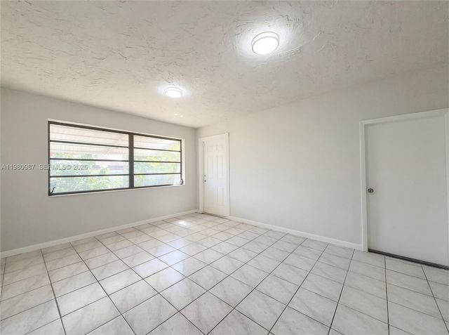 12230 SW 187th Ter, Miami, FL 33177