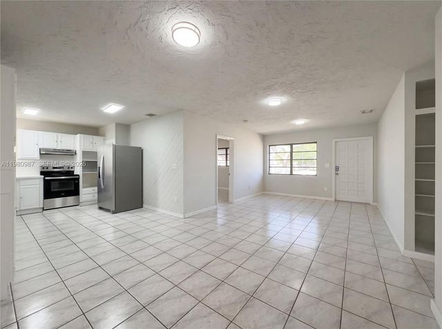 12230 SW 187th Ter, Miami, FL 33177