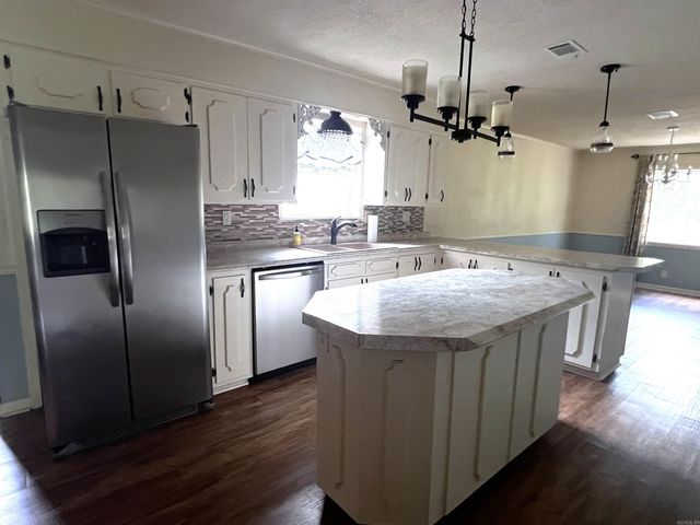 14160 W Hwy 54, Pine Bluff, AR 71603