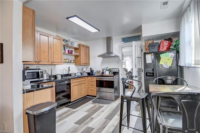 314 Cooper St, Hampton, VA 23669