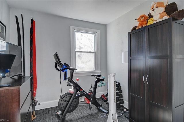 314 Cooper St, Hampton, VA 23669