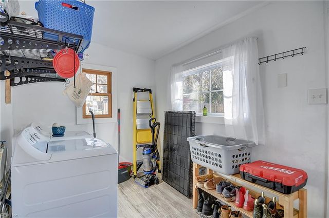 314 Cooper St, Hampton, VA 23669