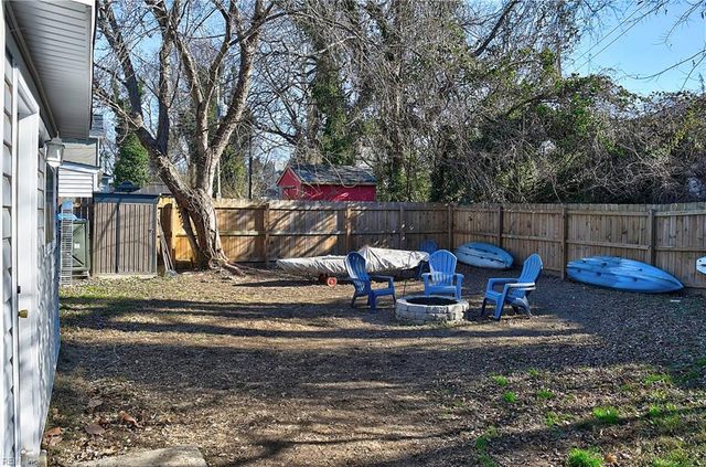 314 Cooper St, Hampton, VA 23669