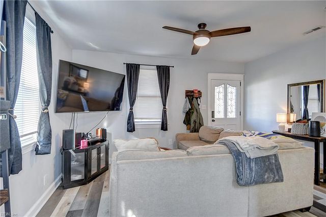 314 Cooper St, Hampton, VA 23669