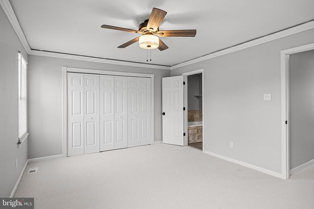 23 BLUE JAY DR, Clementon, NJ 08021