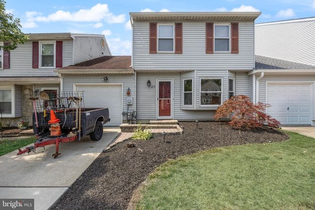 23 BLUE JAY DR, Clementon, NJ 08021
