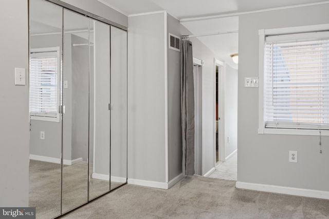 420 S REGESTER, Baltimore, MD 21231