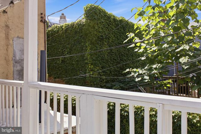 420 S REGESTER, Baltimore, MD 21231