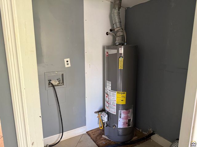 505 SE Fairfax ST, Topeka, KS 66607