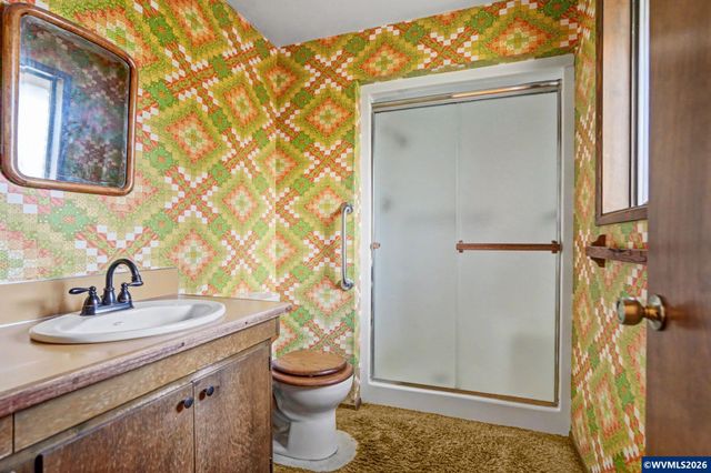 4260 Barrett St S, Salem, OR 97302