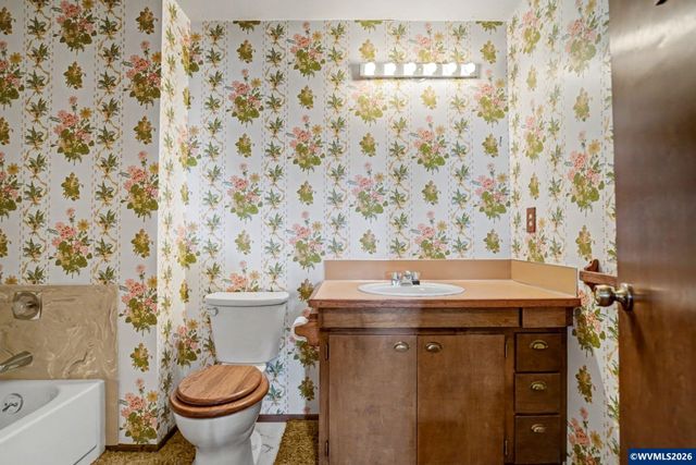 4260 Barrett St S, Salem, OR 97302