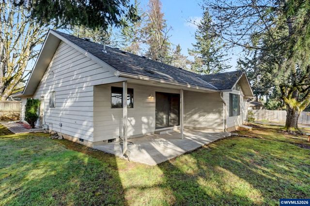 4260 Barrett St S, Salem, OR 97302