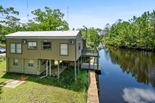 10091 River Drive, Bay Saint Louis, MS 39520