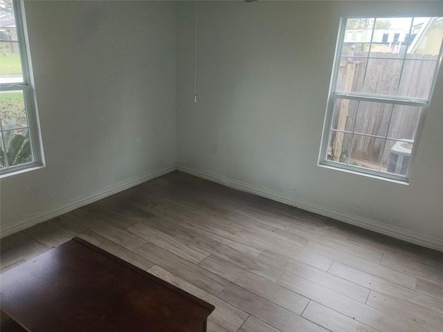 7834 Bayless Drive, Houston, TX 77017